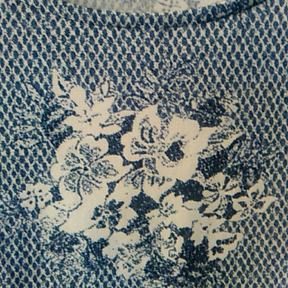 Glamour Dress - Picture 4 of 5